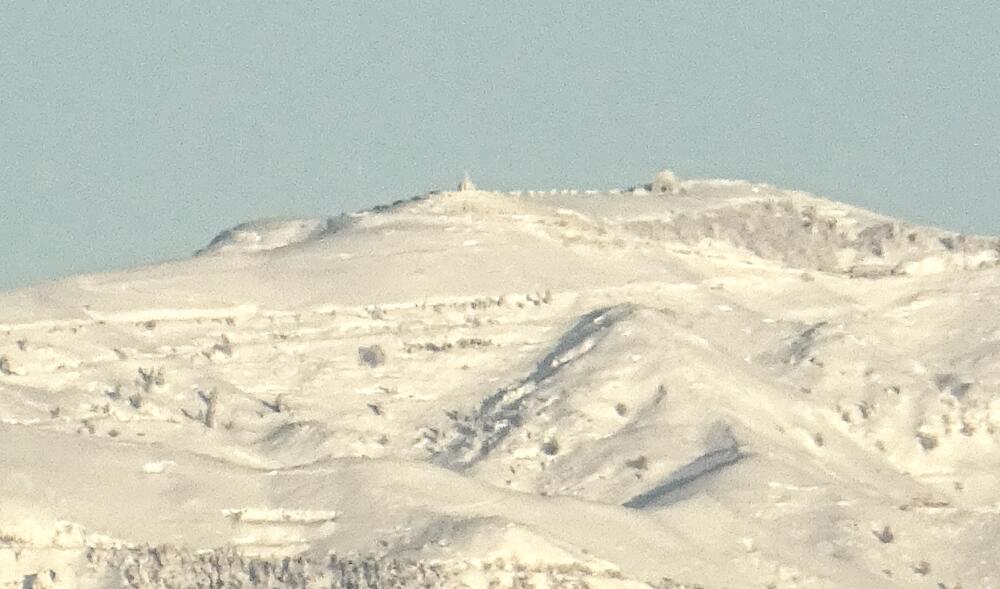 Cima Grappa  1775,  (da sn, Gradinata dell'Ossario, Santuario Madonnina del Monte Grappa)